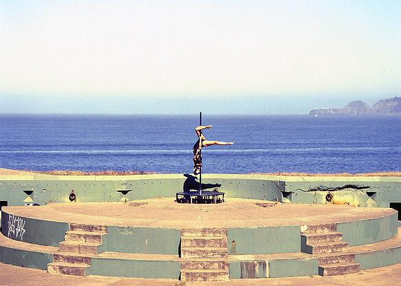 Jeanette - Battery Chamberlain SF